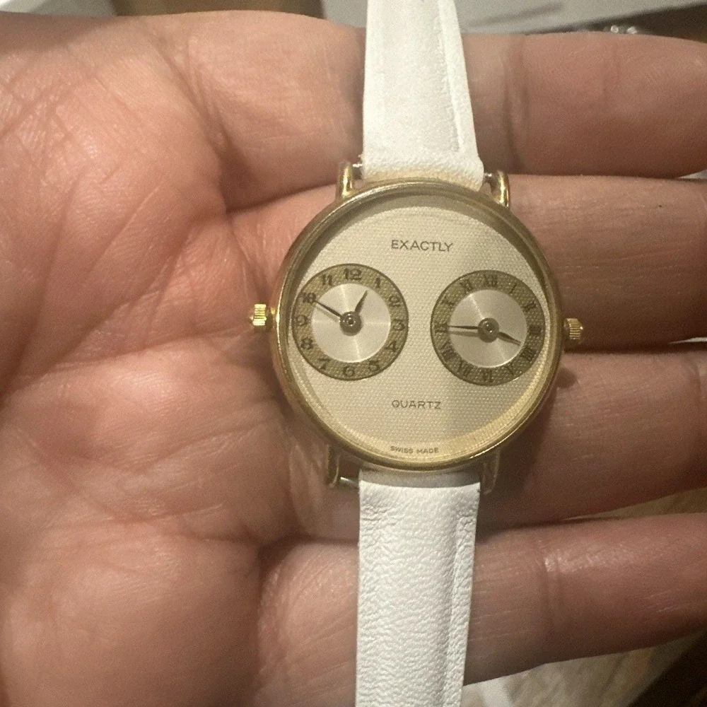 Working Exactly Swiss Made Dual Time Shell 29mm Ladies Watch White Band‎ Rare